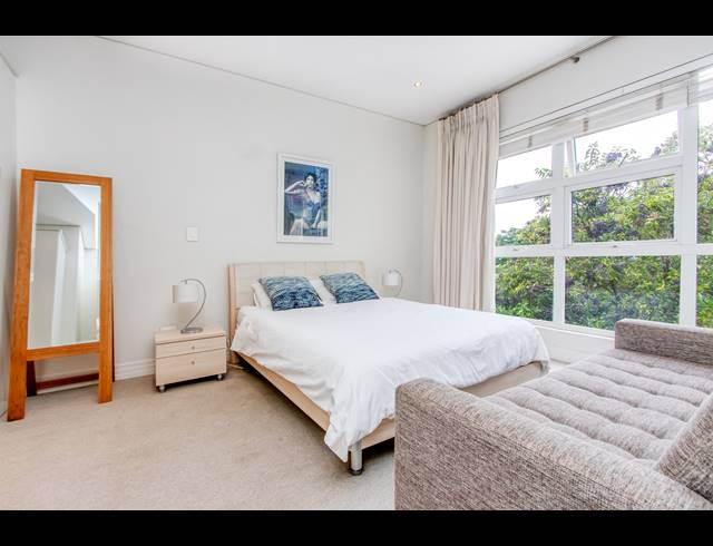 2 BEDROOM APARTMENT TO LET IN HYDE PARK